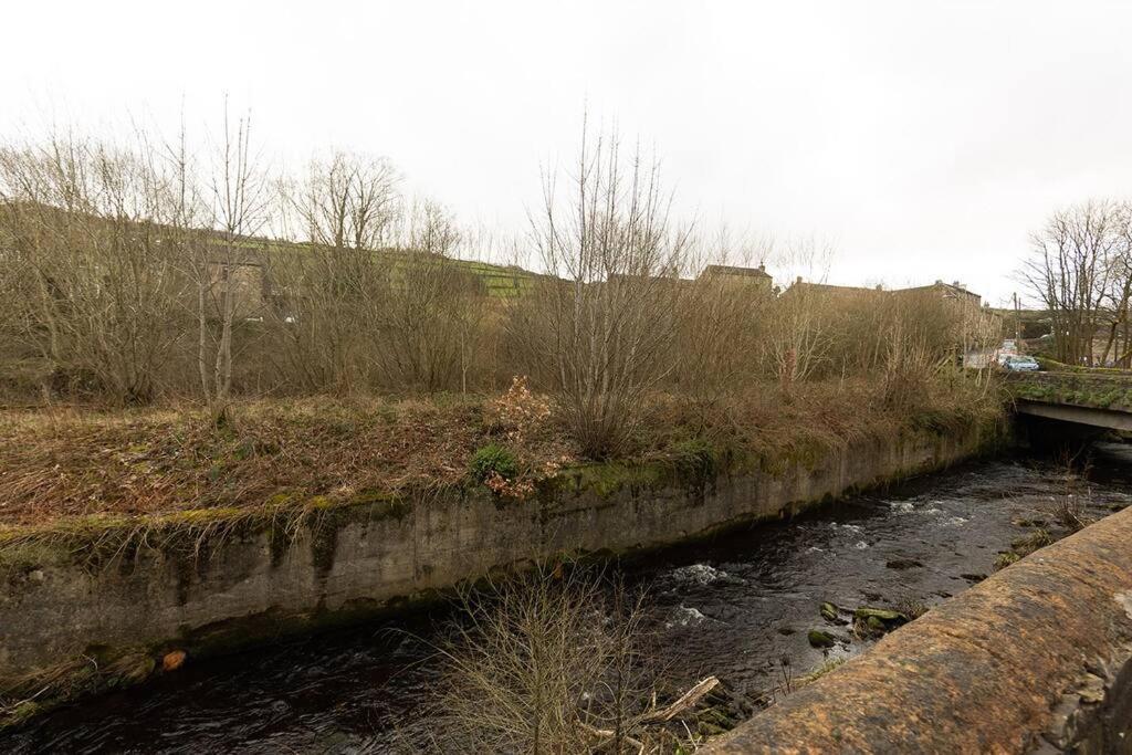 Ford Gate - Modern Luxury Cottage Based In Holmfirth Bagian luar foto