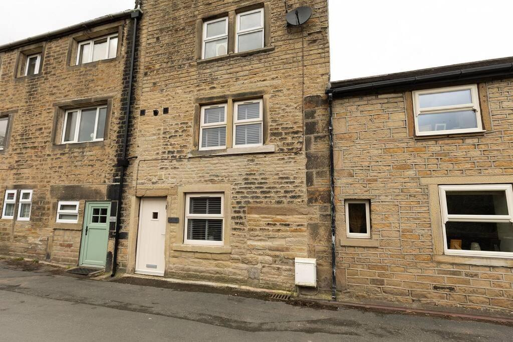 Ford Gate - Modern Luxury Cottage Based In Holmfirth Bagian luar foto