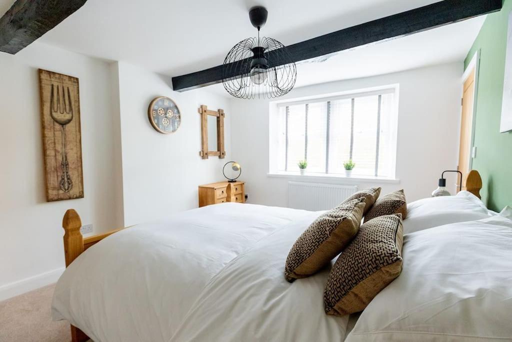 Ford Gate - Modern Luxury Cottage Based In Holmfirth Bagian luar foto